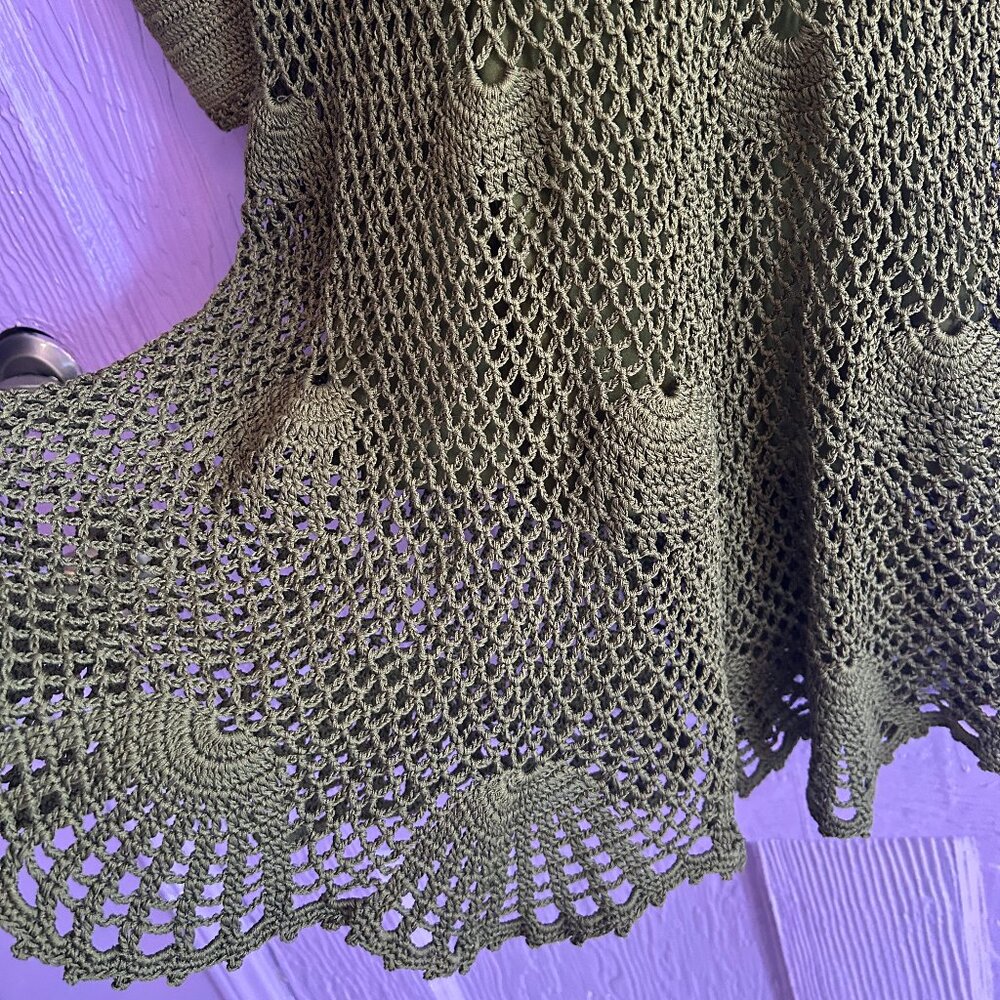 Vintage Betsey Johnson New York olive green crochet net overlay dress shells